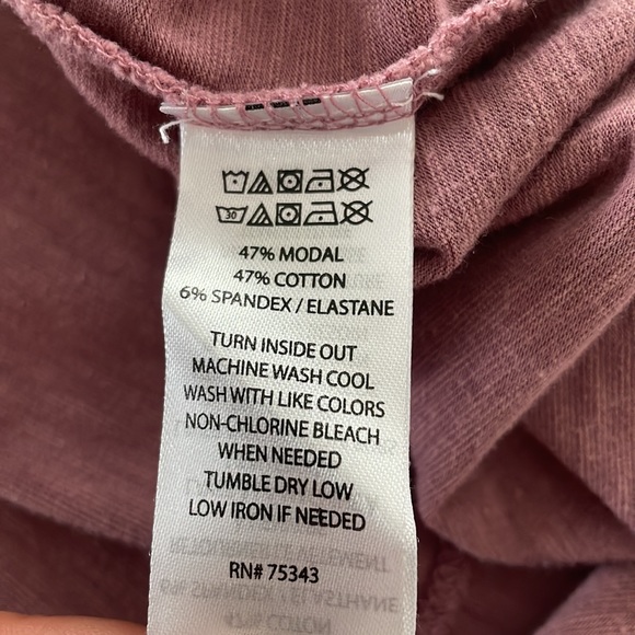 ST TROPEZ MODAL Long sleeve Top Size Small Mauve Excellent Condition - Picture 8 of 8